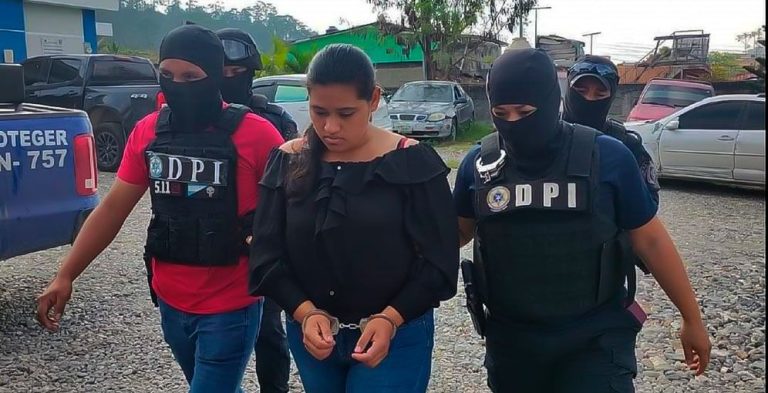 Prisión preventiva para mujer acusada de asesinar a su hija recién ...