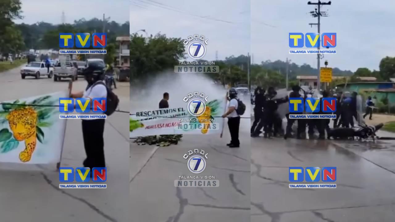 «Policías golpean a manifestante en protesta contra minera en Puerto Cortés»