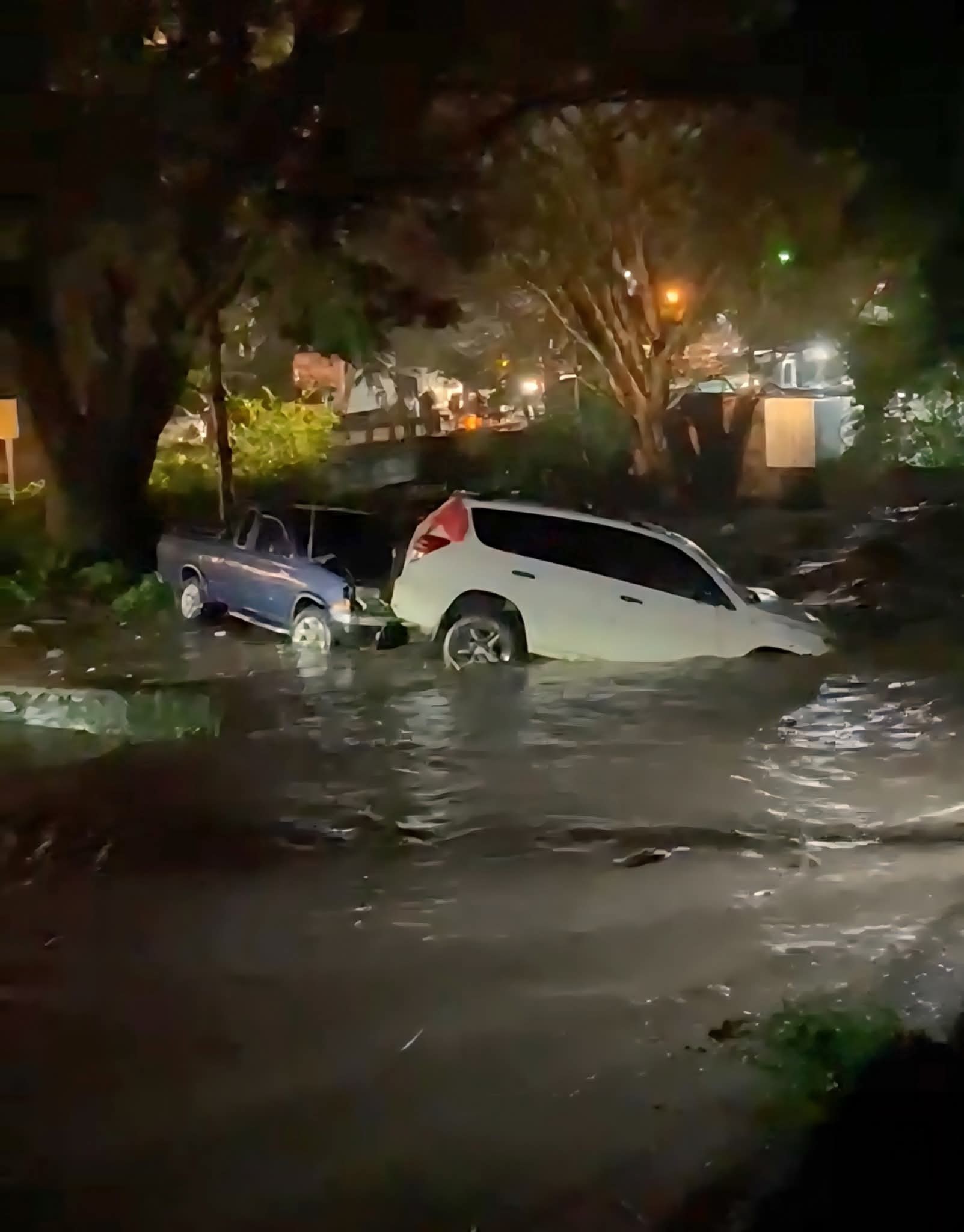 Lluvias dejan 15 muertos y miles de afectados en Honduras.